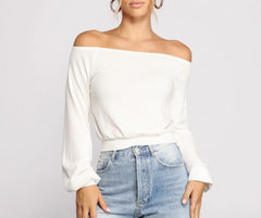 She's A Stunner Off The Shoulder Crop Top